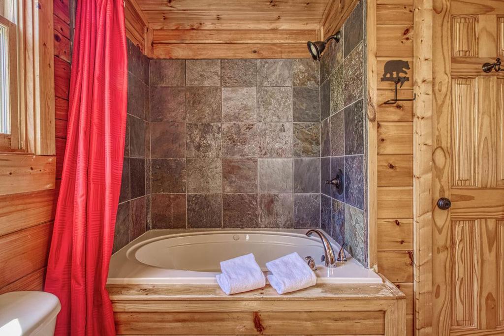 סביירוויל Heavenly Bear, Hot Tub, 1089 Of Free Attraction Tickets For Each Paid Day, Dollywood And More מראה חיצוני תמונה